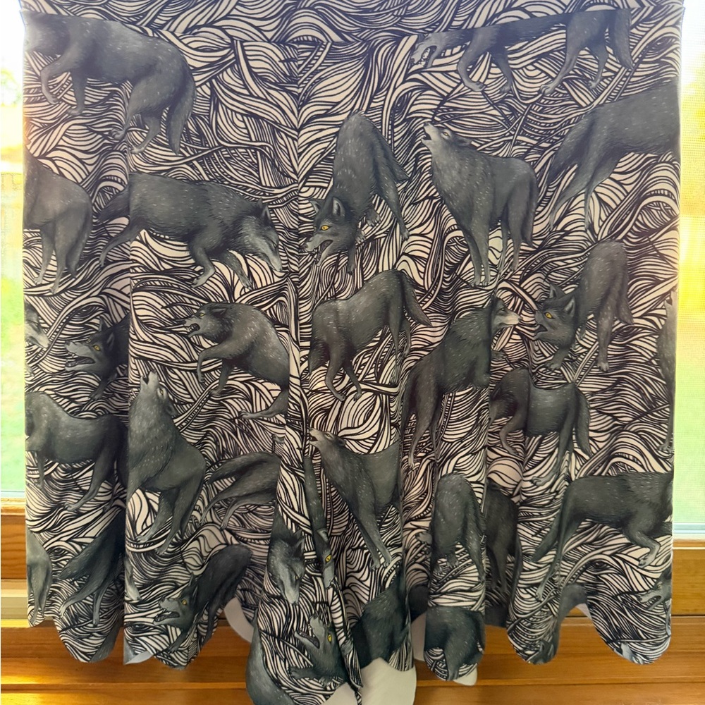 BlackMilk Run with Wolves Print Flared Shorties - M - Picture 3 of 3